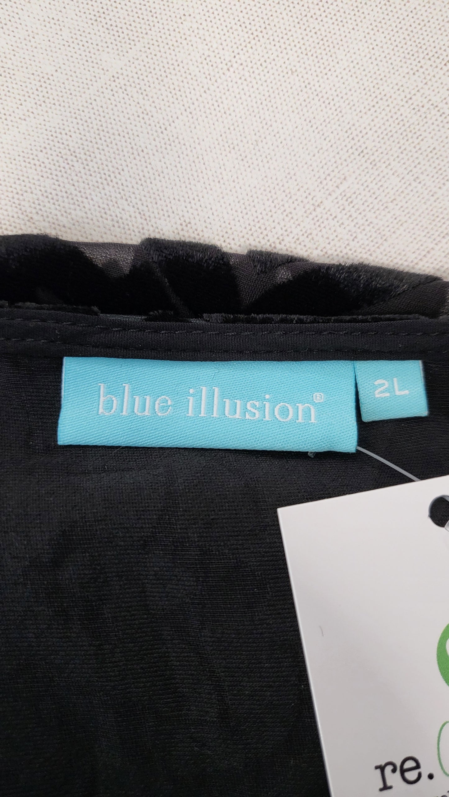 Blue Illusion Black Silk Blend Top (18-20)
