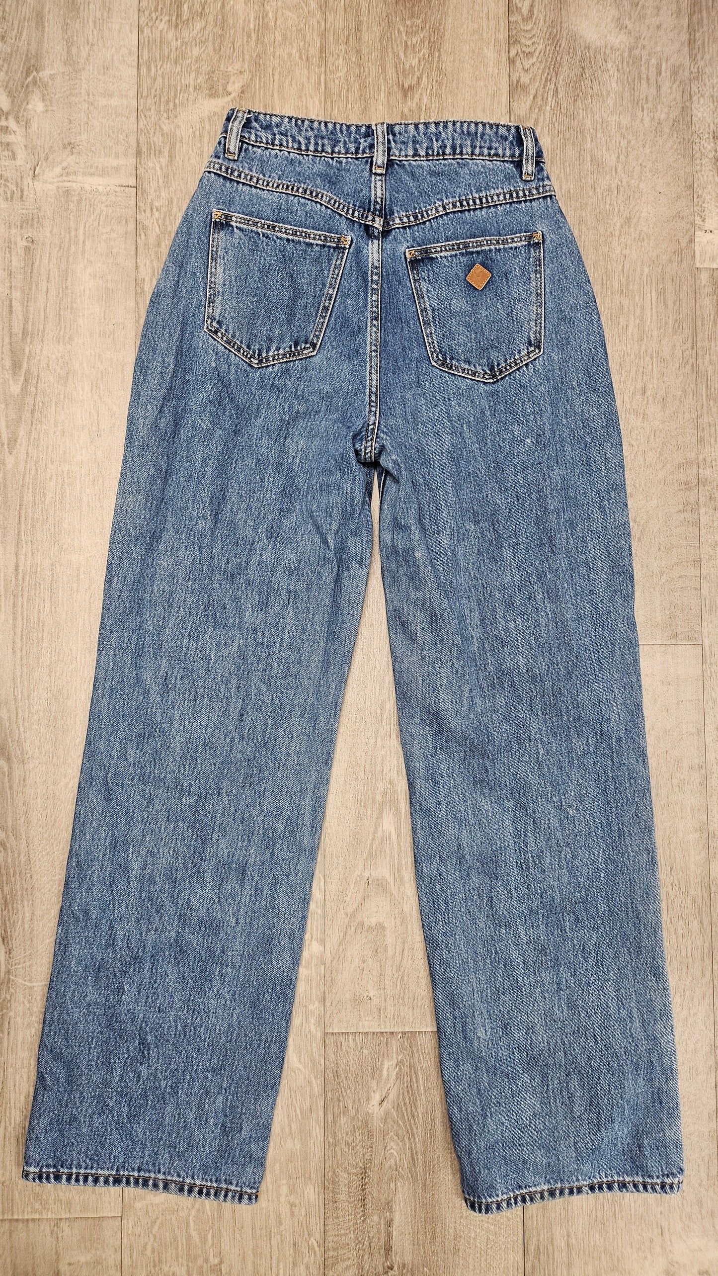 Abrand Vintage Blue Wide Leg Jean (8)