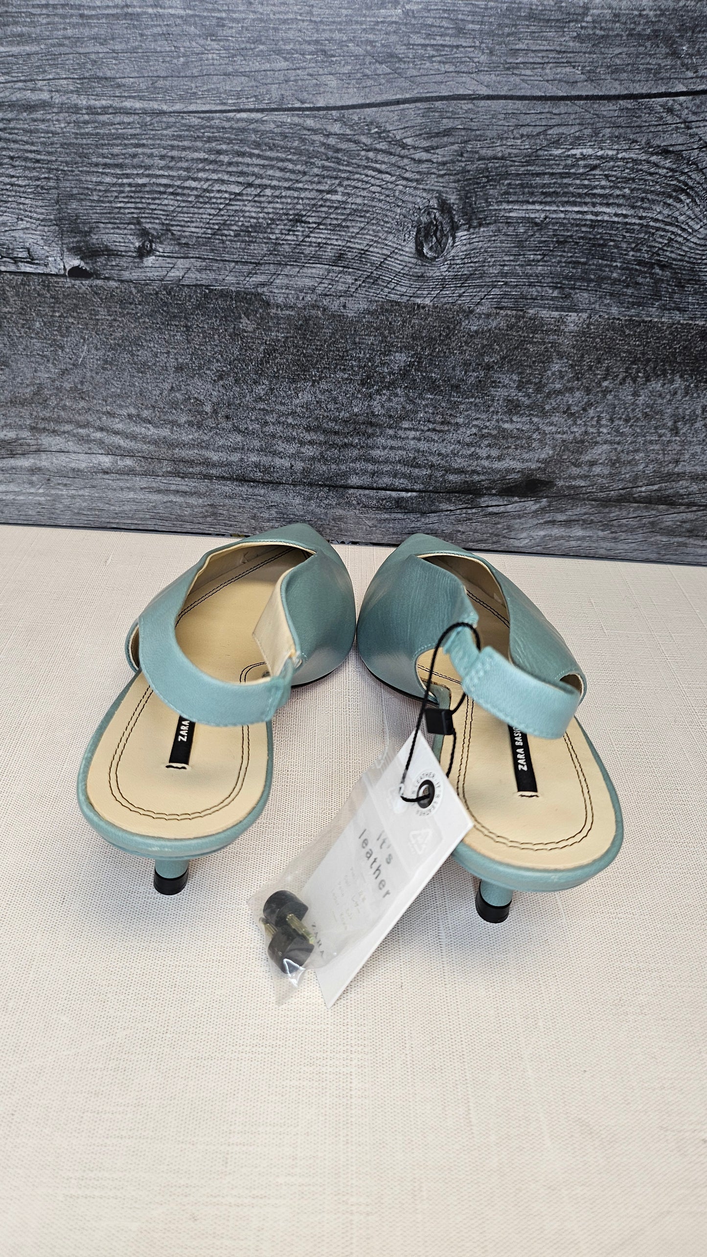 Zara Teal Kitten Heels BNWT (40)