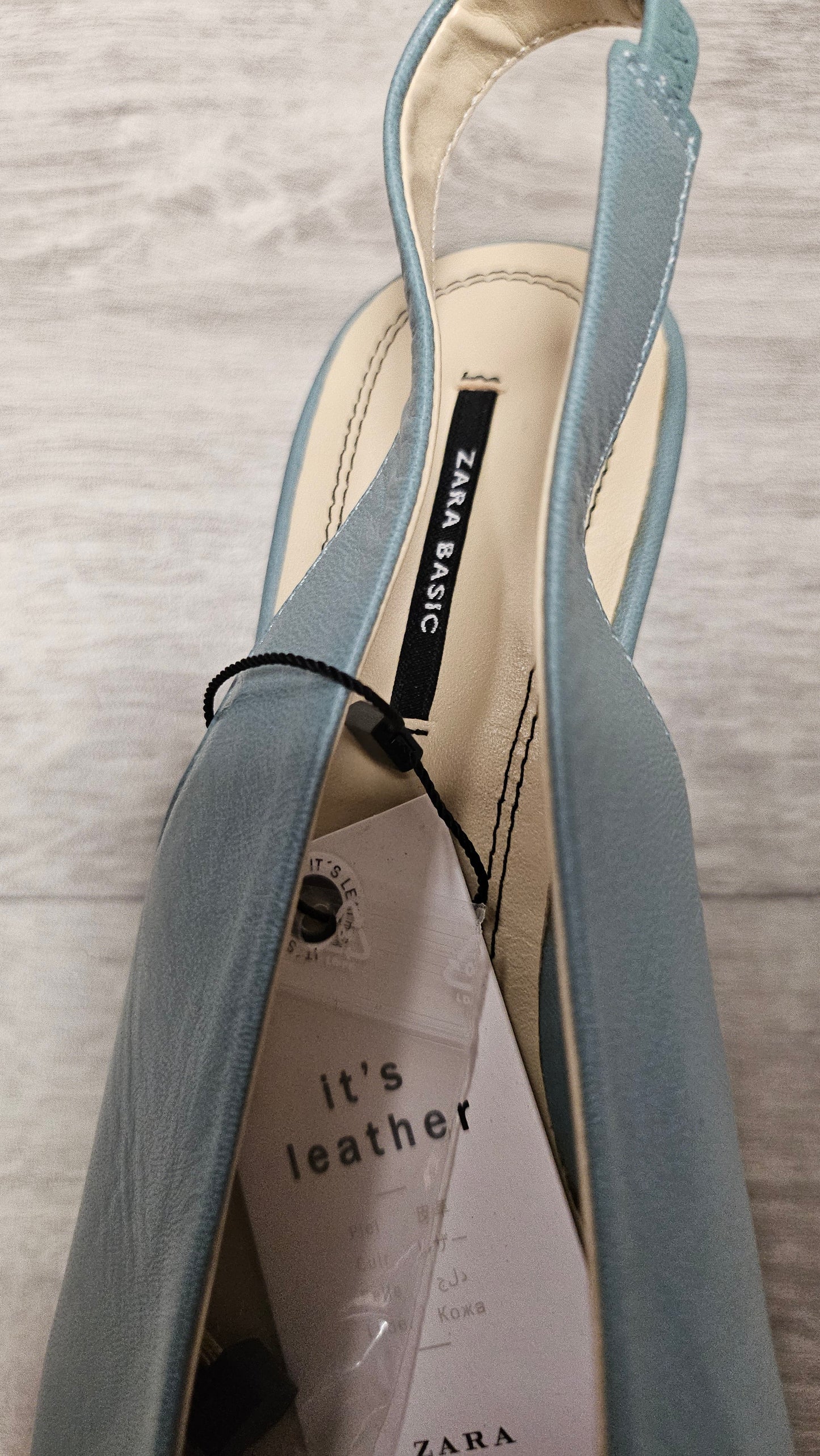 Zara Teal Kitten Heels BNWT (40)