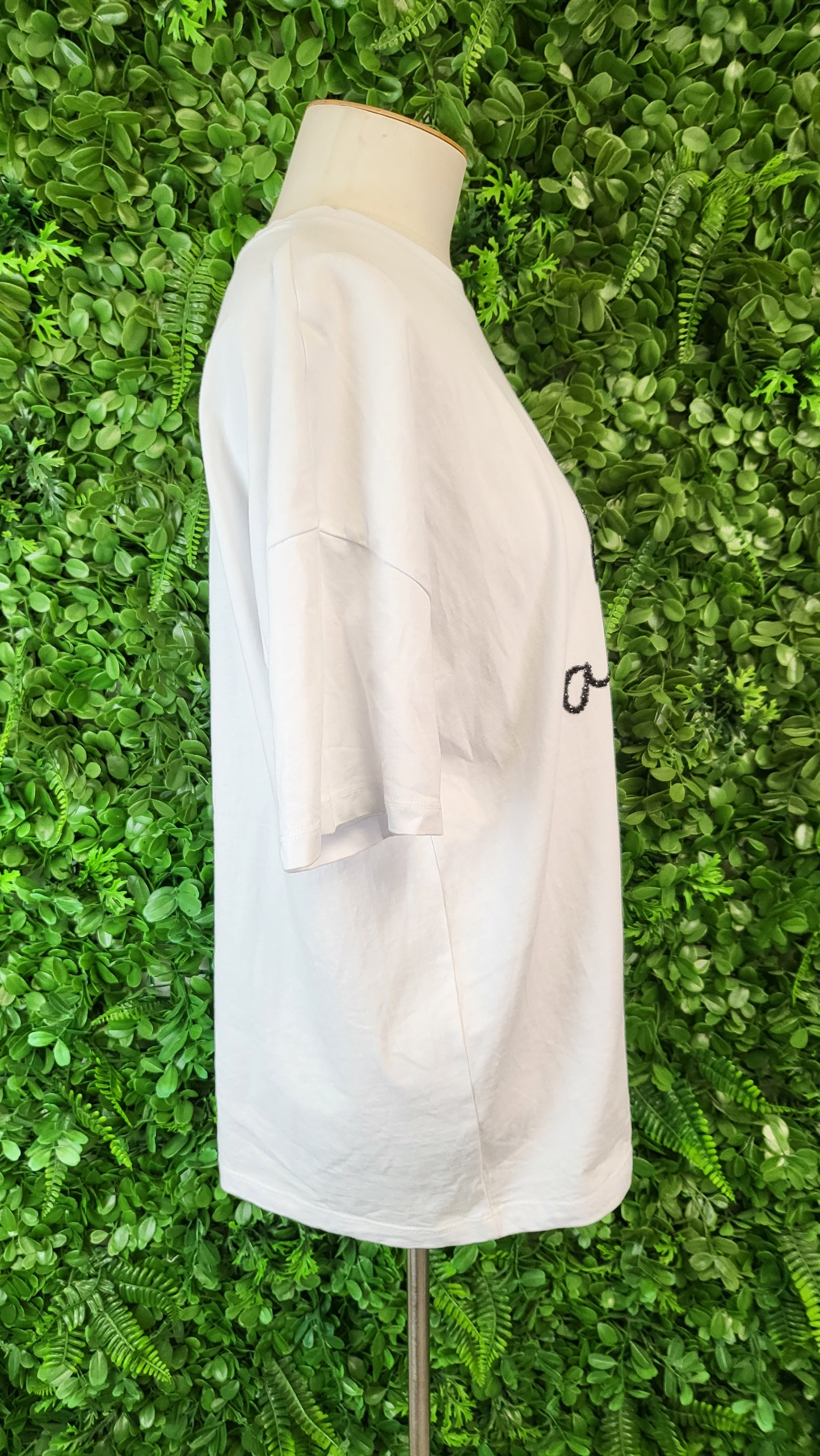 Decjuba White Deserve Tee (12-14)