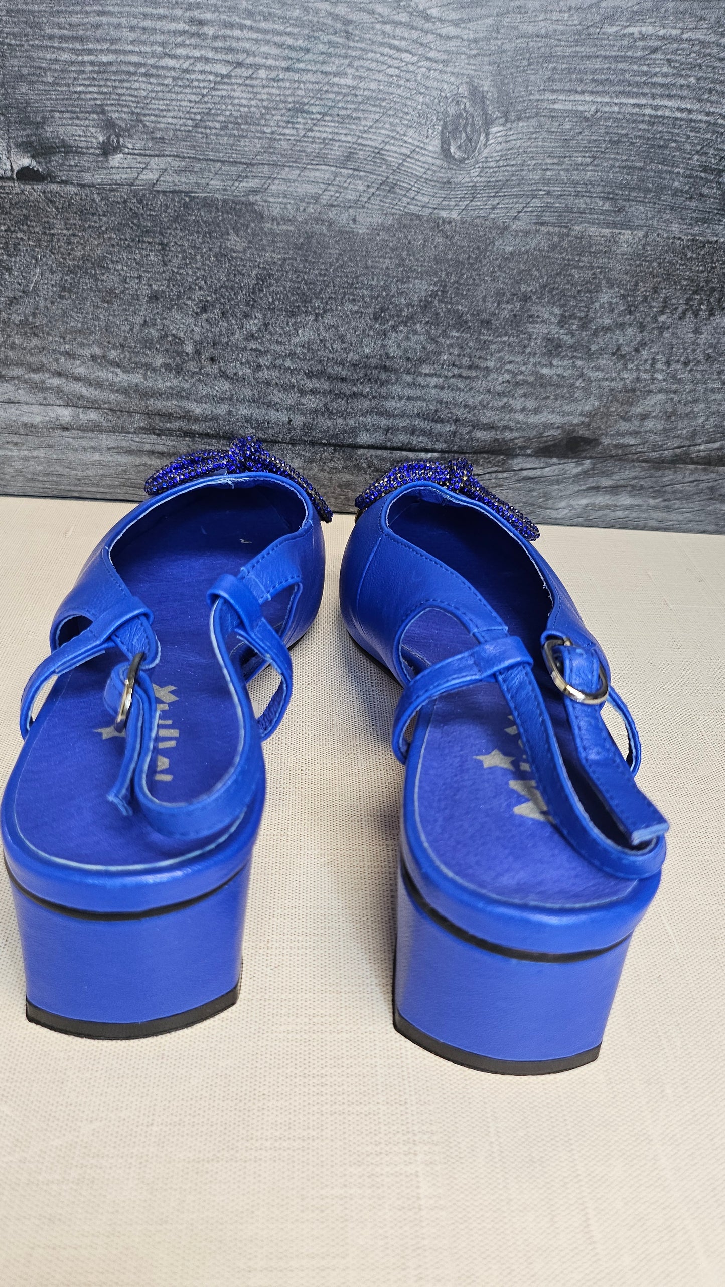 Minx Cobalt Glimmer Slingback BNWT (40)