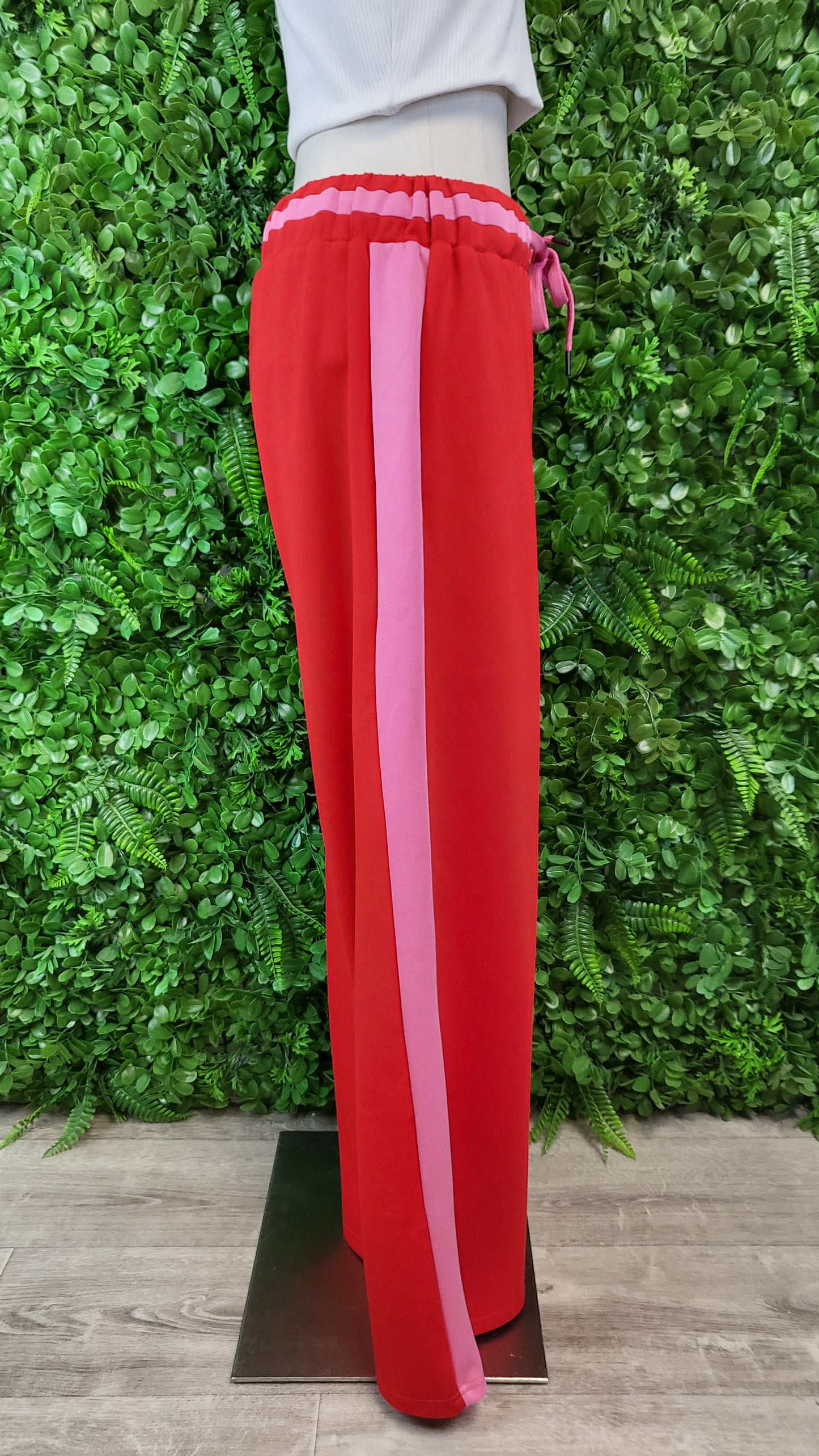Augustine Red/Pink Sullivan Track BNWT (8)