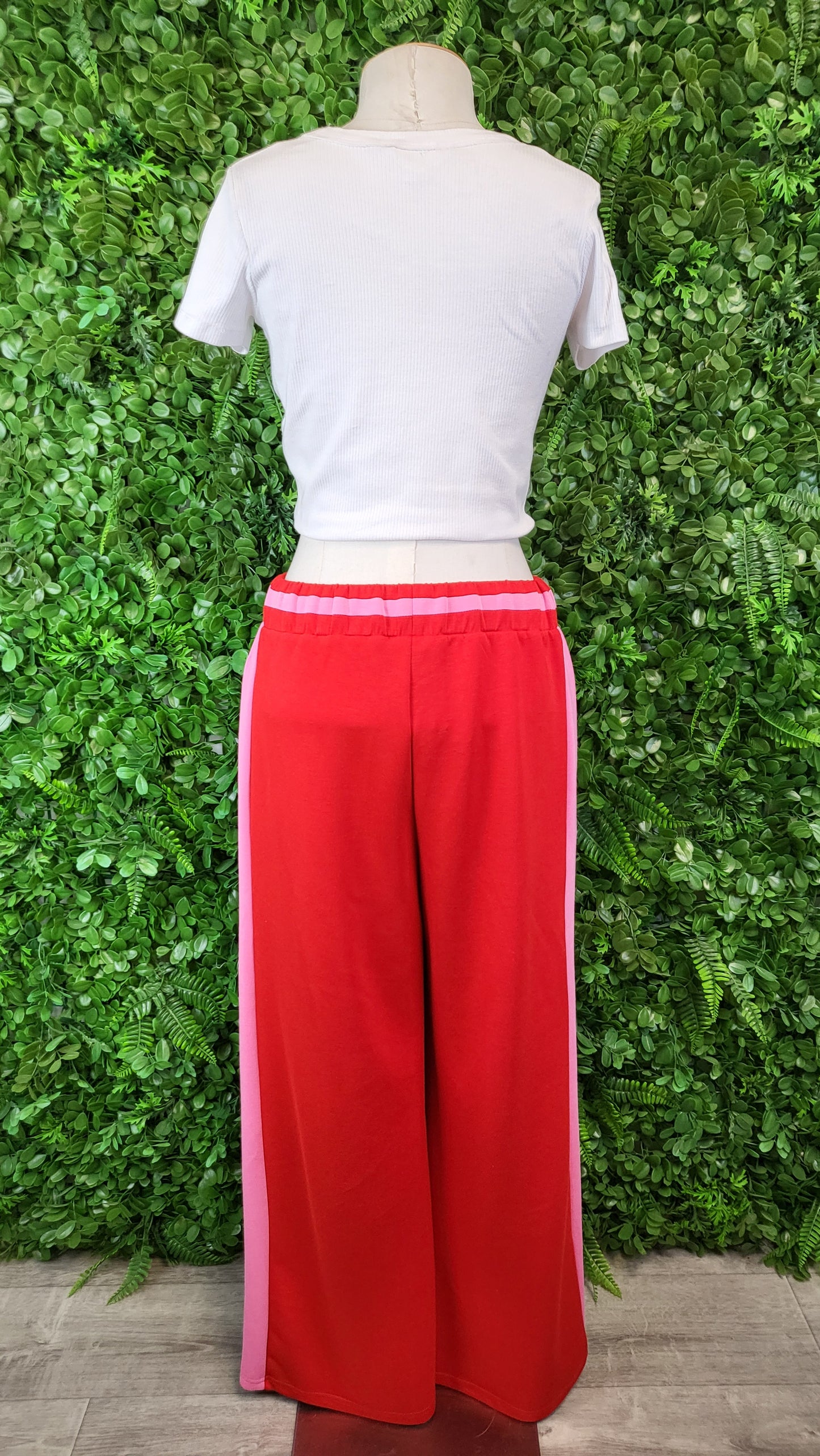 Augustine Red/Pink Sullivan Track BNWT (8)