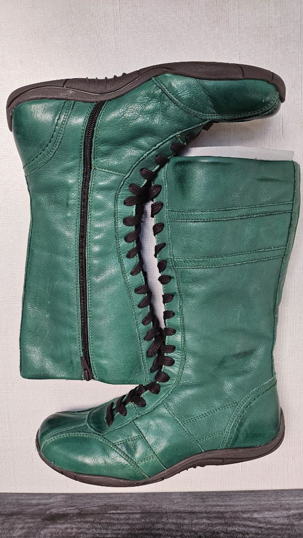 Hot Pulse Green Lace Up Boot NEW (38)