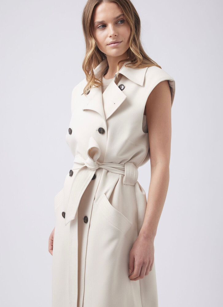 Decjuba Cream Eloise Sleeveless Trench (8-10)