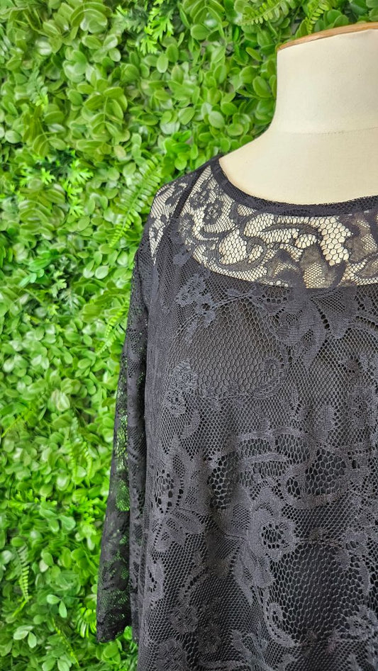 Sara Black Lace Top (18)