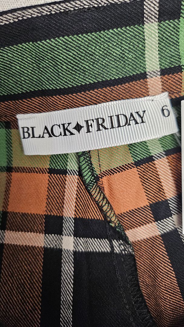 Black Friday  Checked Pants (6)