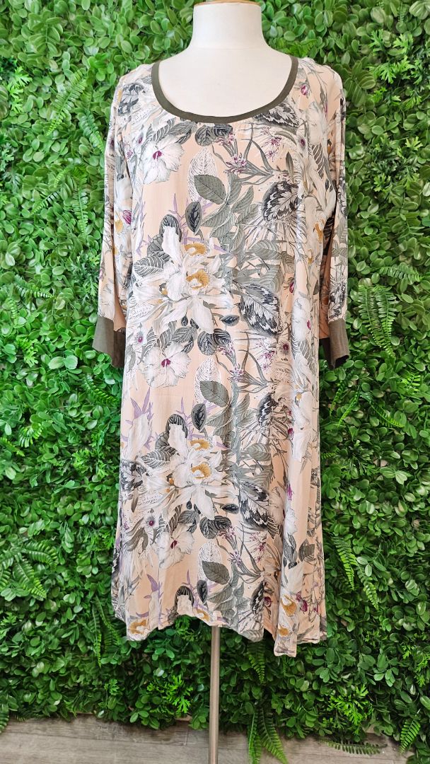 Scintilla Floral Shift Dress (14)