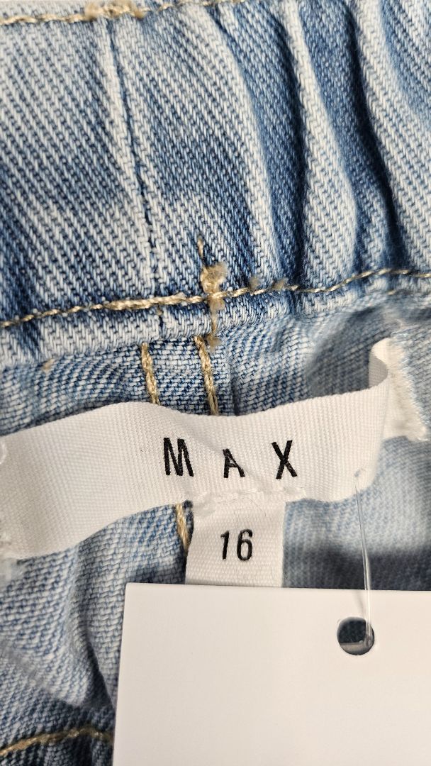 Max Light Blue Jogger Jeans (16)