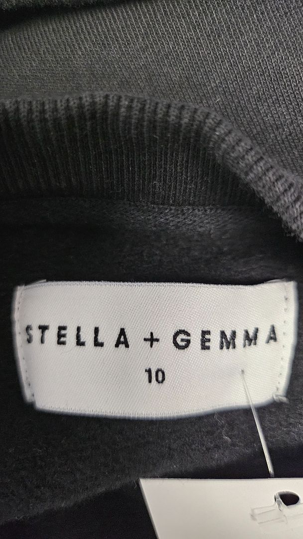 Stella + Gemma Black Lexi Ruffle Sweater (10)