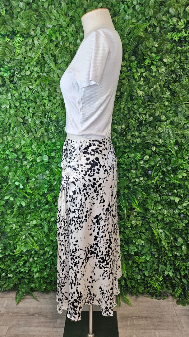 Meredith Black/White Silk Skirt (14)