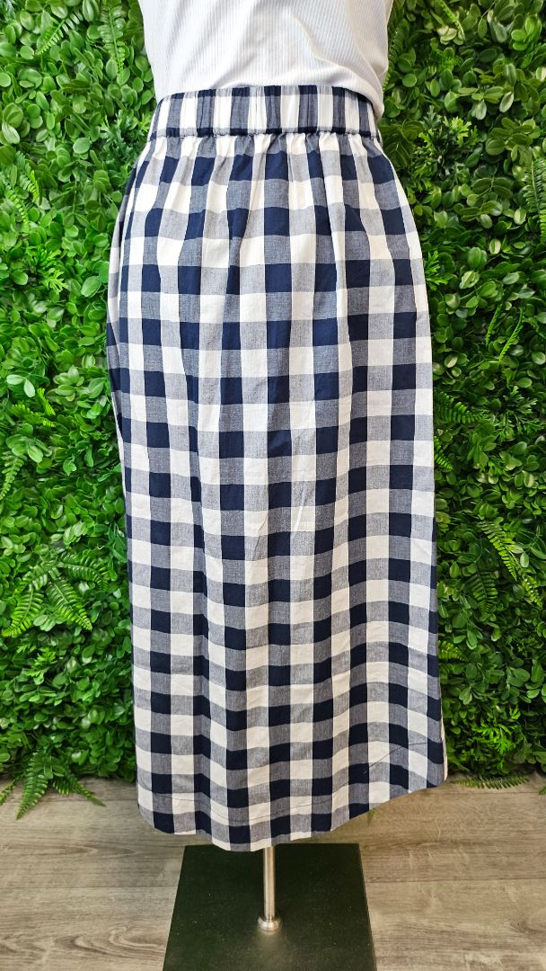 Vassalli Navy/White Gingham Skirt (8)