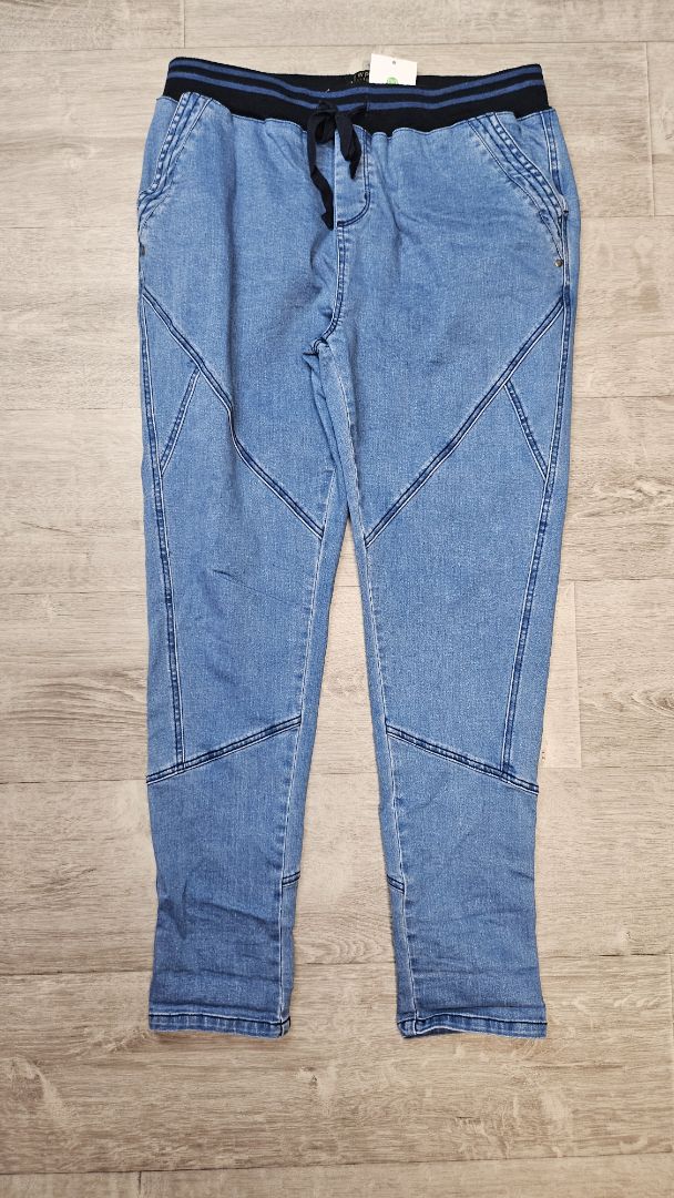 Newport Blue Wash Panelled Jogger Jean (16)