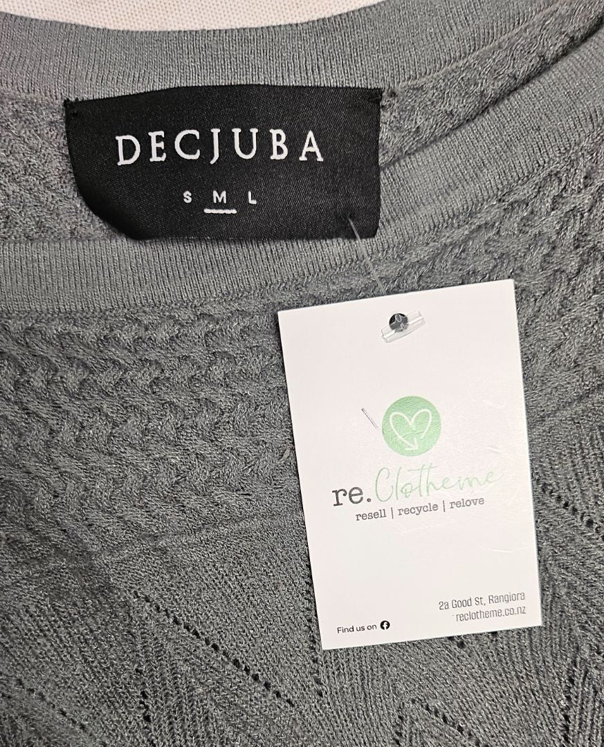 Decjuba Sage Knit Top BNWT (12)