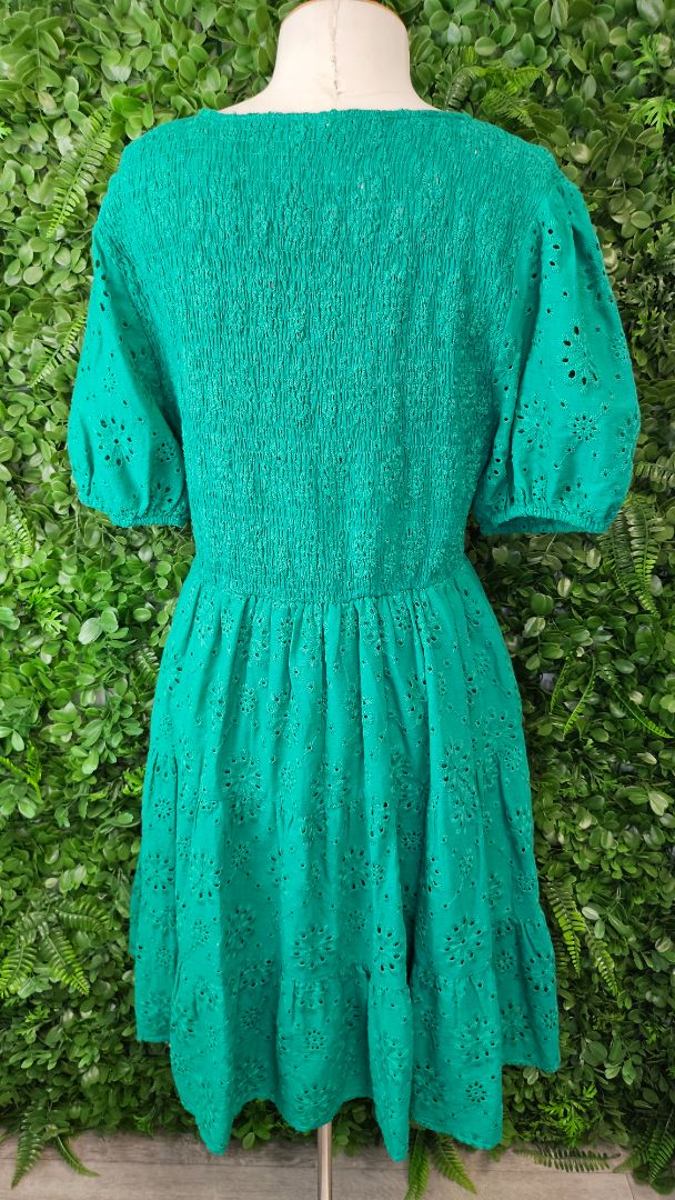 Boho Green Broderie Dress (12)