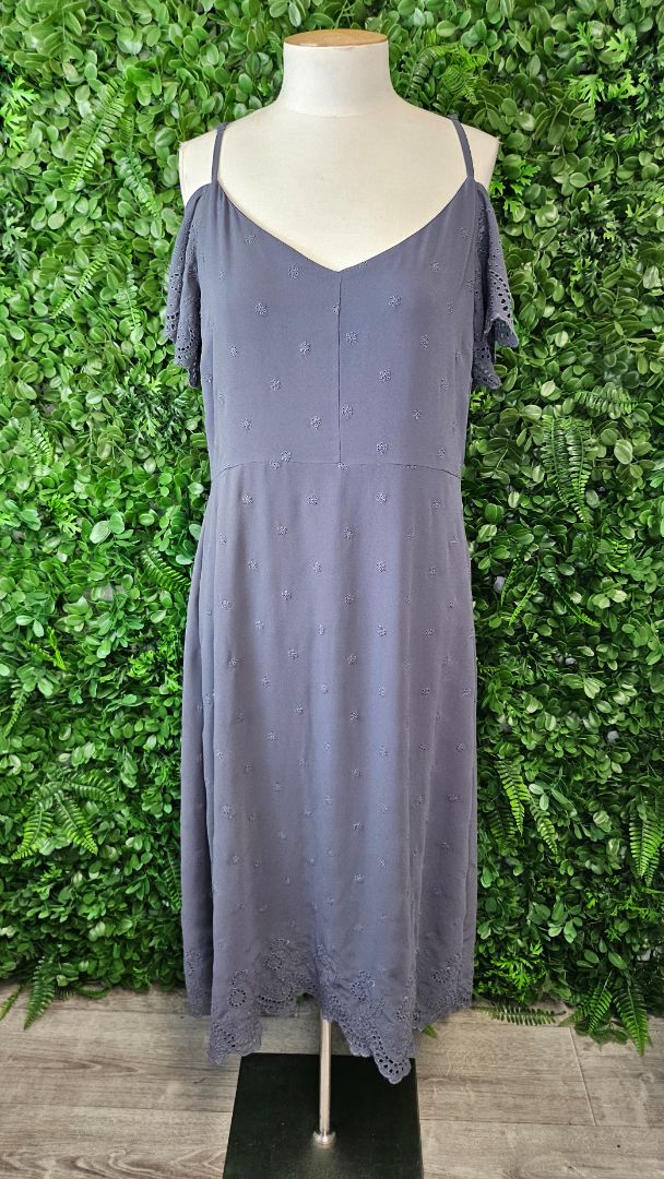 Max Grey Cold Shoulder Dress (12)