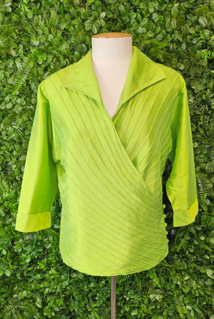 Unknown Green Silk Wrap Top (16)