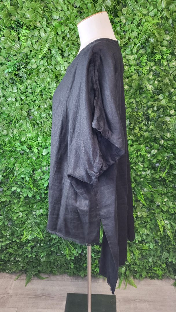 Bambu Road Black Linen Fray Top (18)