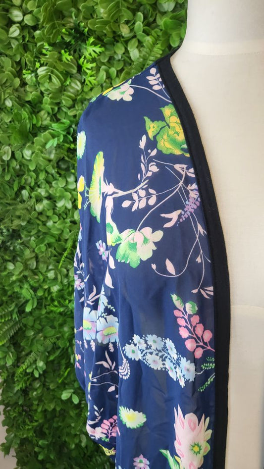 White Chalk Floral Kimono Cardi (14)