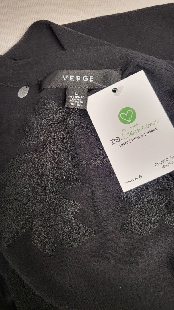 Verge Black Treasure Jacket (14)