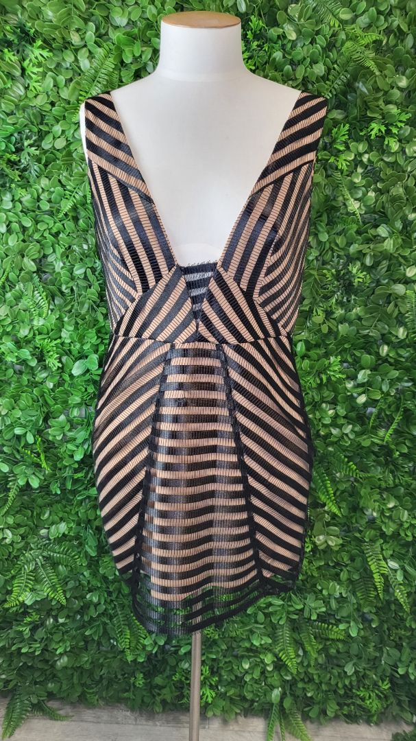 Lexi Black Iman Dress BNWT (10)