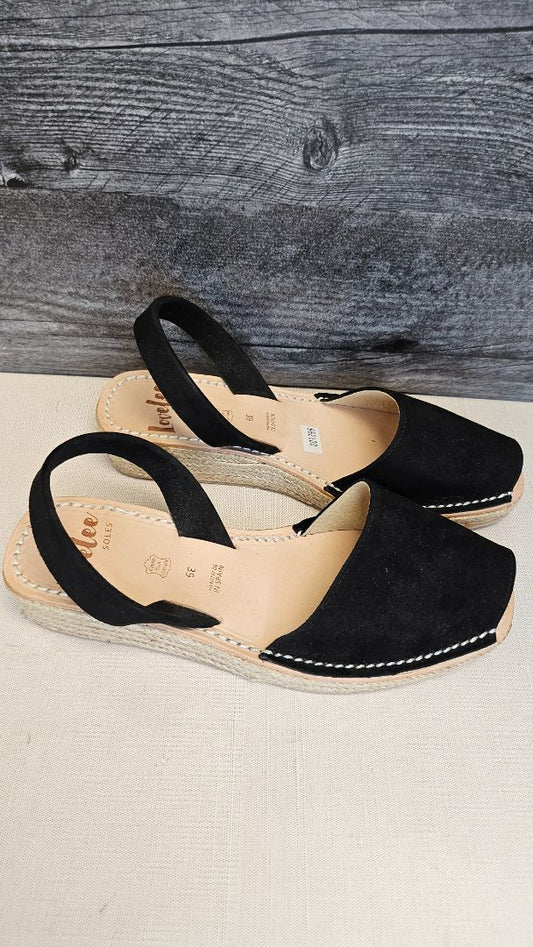 Lovelee Black Nubuck Leather Sandal NEW (39)