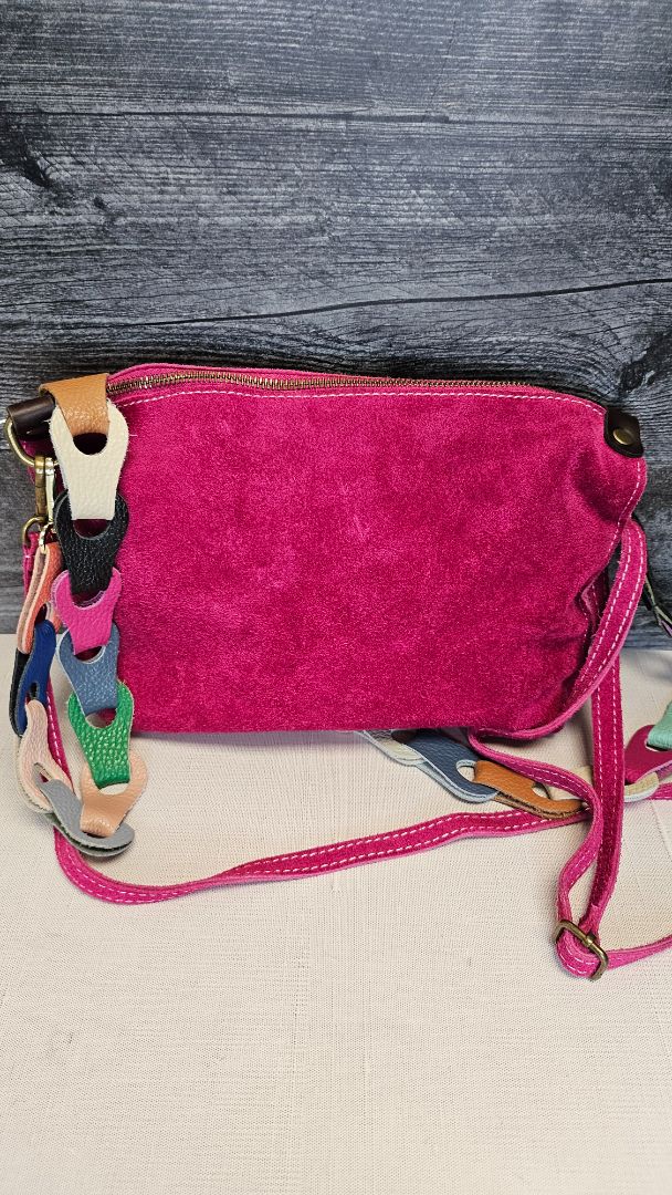 Borse In Pelle Fuschia Suede Shoulder Bag (31cmx25cmx 4cm)