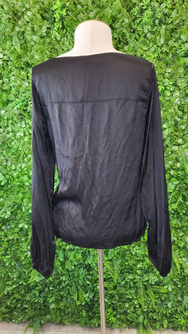 Max Black Cowl Top (10)