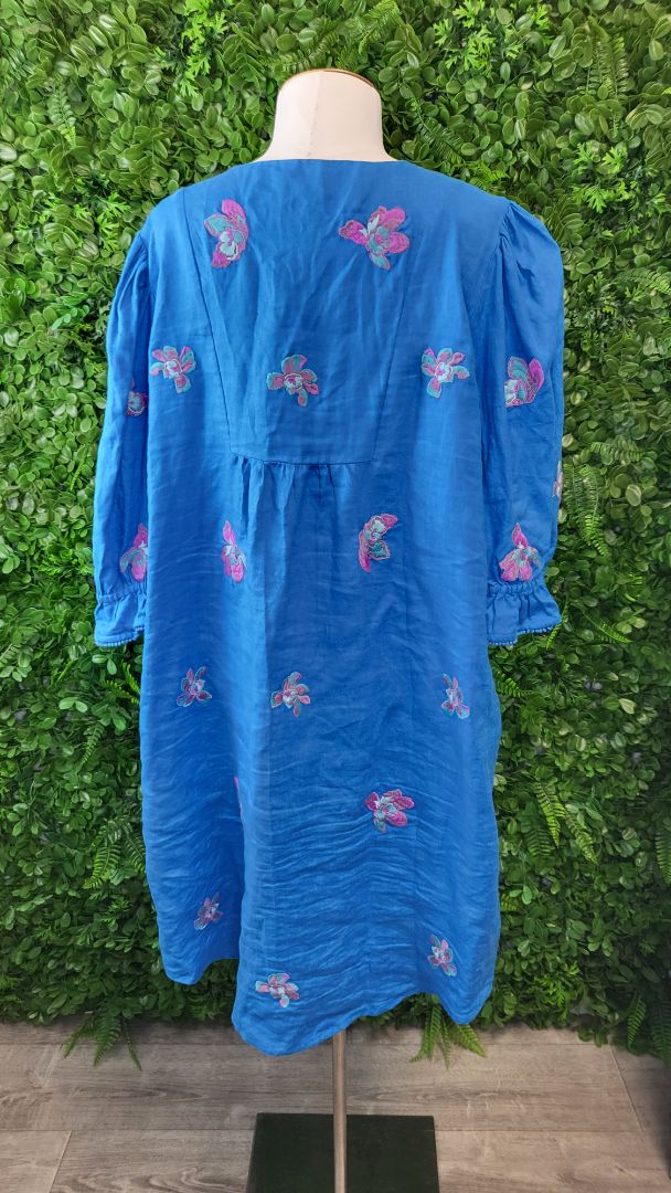 Blue Illusion Blue Beaded Linen Dress (16)