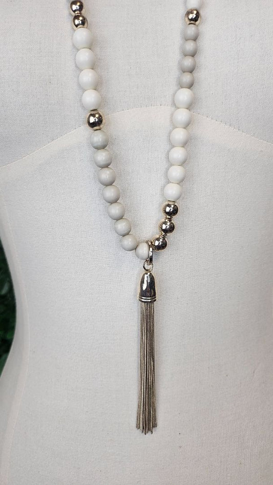 Unknown White Tassel Necklace