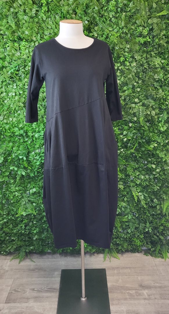 Tirelli Black Diagonal Shift Dress (10)