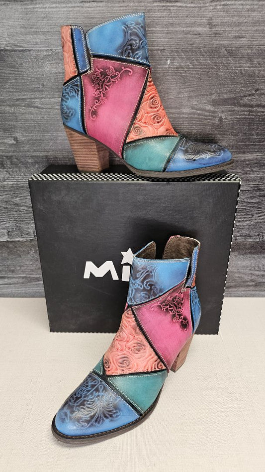 Minx Multi Embossed Boot (40)