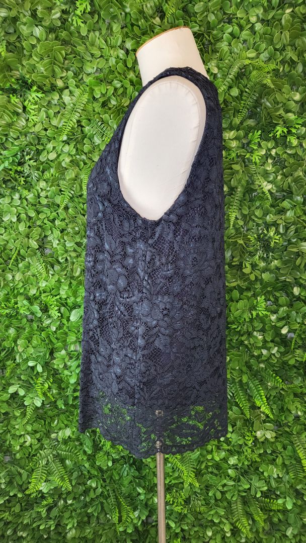 OH3 Navy Lace Top (16)