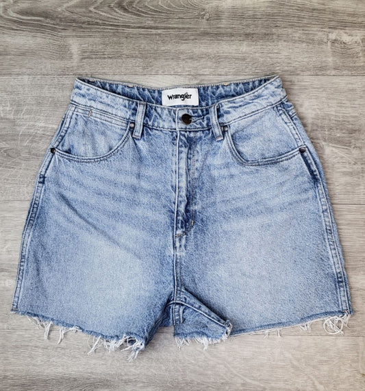 Wrangler Denim Frayed Hem Short (8)