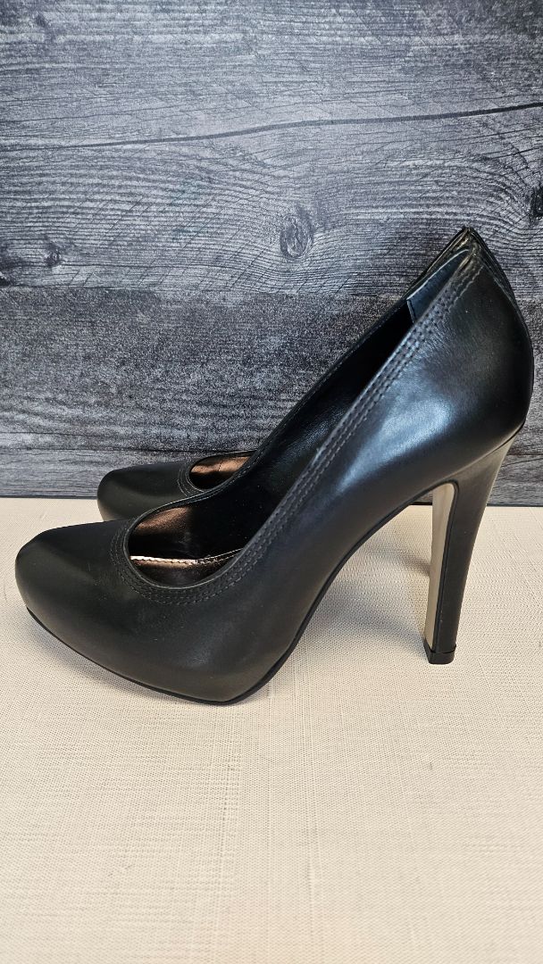 French Connection Black Platform Heel (37)