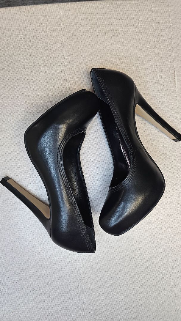 French Connection Black Platform Heel (37)