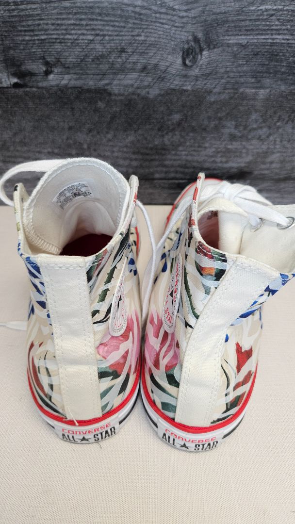 Converse  Floral Sneaker (40)