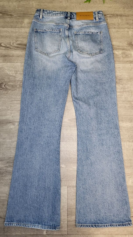 Witchery Blue Wash Flared Jean (8)