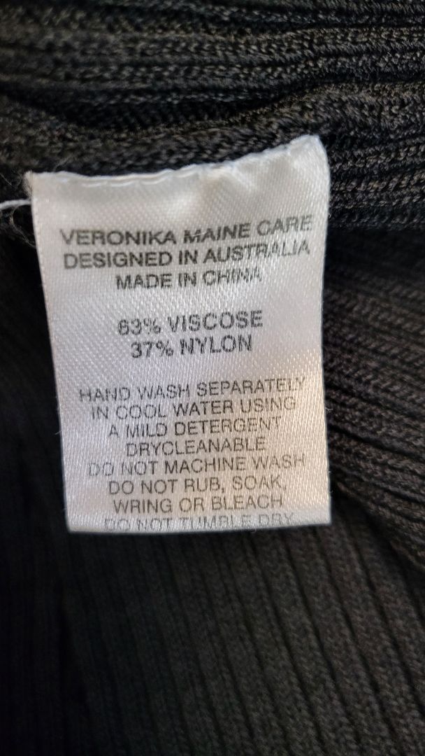 Veronika Maine Black Ribbed Dress (8)