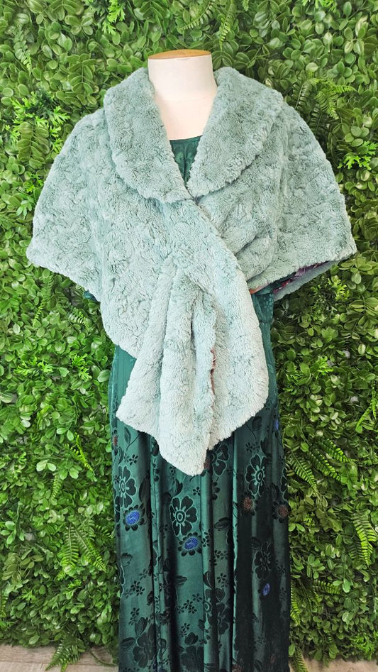 Annah Stretton Mint Green Faux Fur Cape (0SFM)