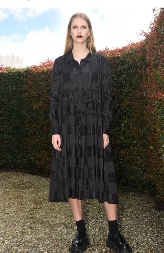 Trelise Cooper Black Full Spin Dress (12-14)