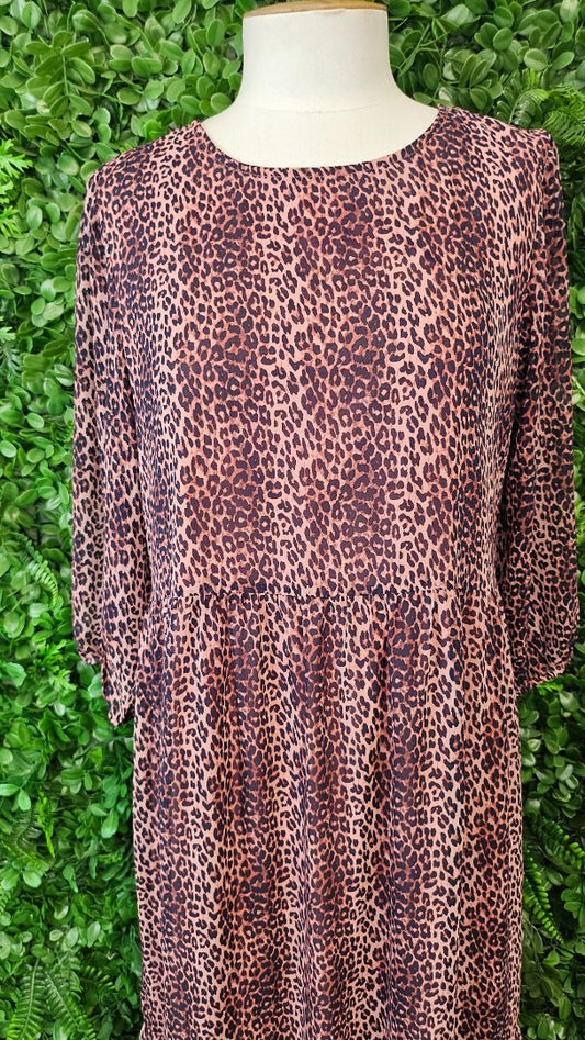 Billie The Label Animal Print Tiered Dress (10)