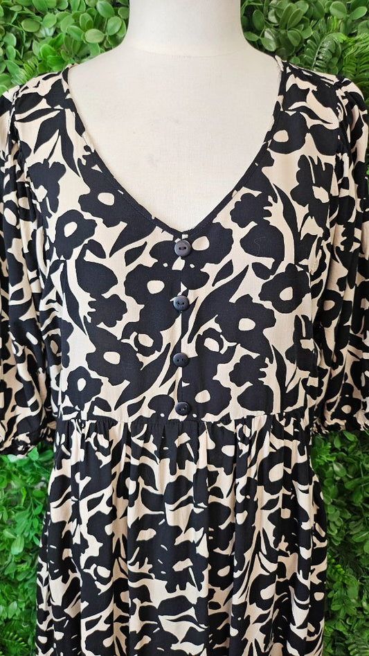 Willow Tree Floral Smock Dress (18)