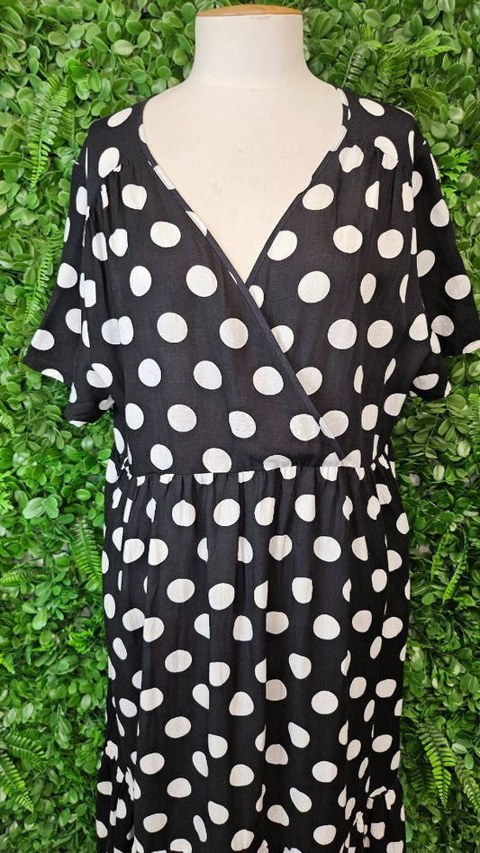 Curate B/W Gather Together Dress (14)