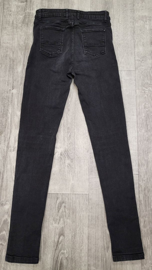 Moochi Charcoal Rip Jeans (8)