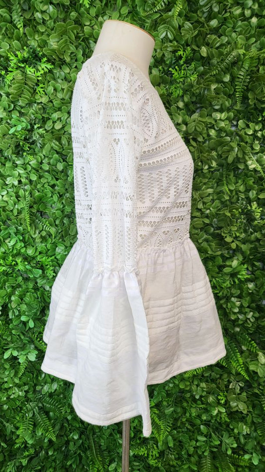 Taylors Room Off White Contrast Lace Top (10)