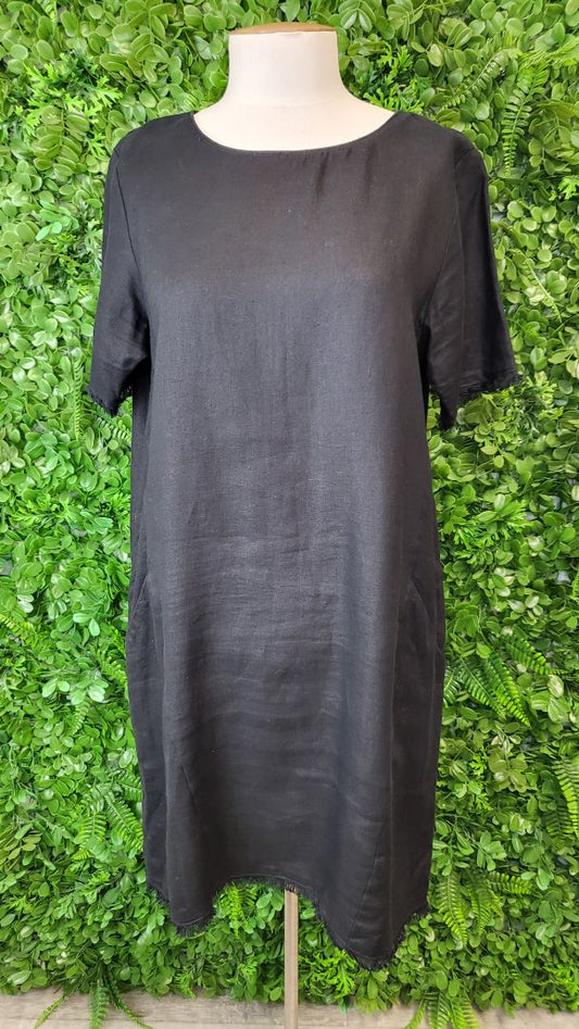 Naturals by O&J Black Linen Dress (12)