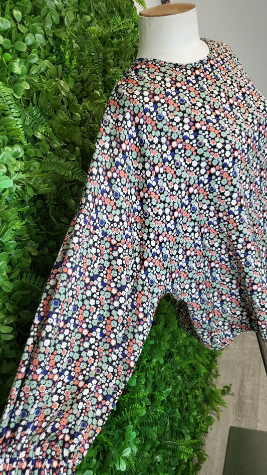 Seeking Lola Floral Oversized Blouse (16)