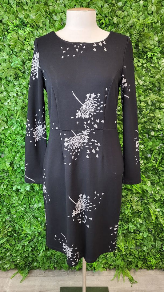 Max Black Dandelion Dress (10)